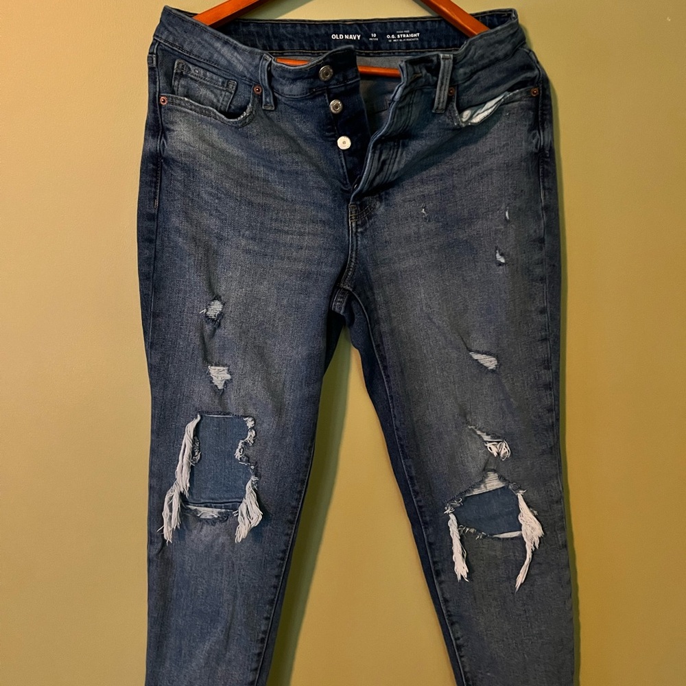 Distressed button fly